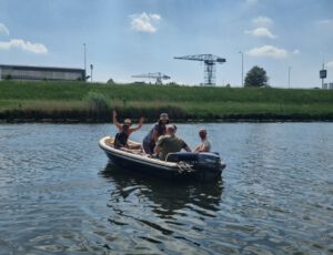 Een impressie van een dag met vrienden bijSloepverhuur Gorinchem